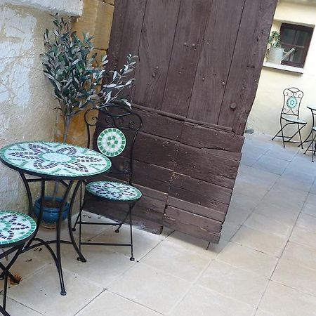 Appartement Aux Armoiries De Sarlat Room photo